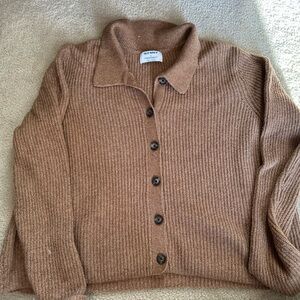 Old Navy Camel colored cropped sweater